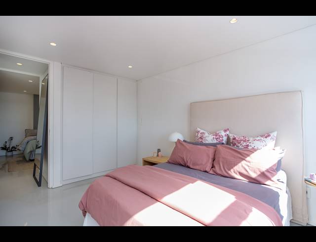 2 BEDROOM APARTMENT TO LET IN WOODSTOCK